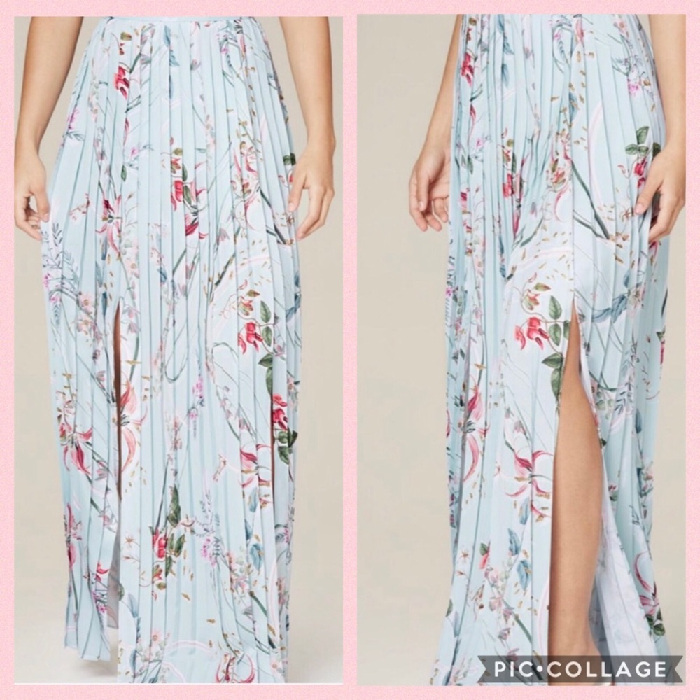 BEBE FLORAL PLEATED LONG SKIRT SIZE 4